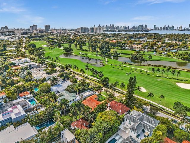 2443 N Meridian Ave, Miami Beach, FL 33140