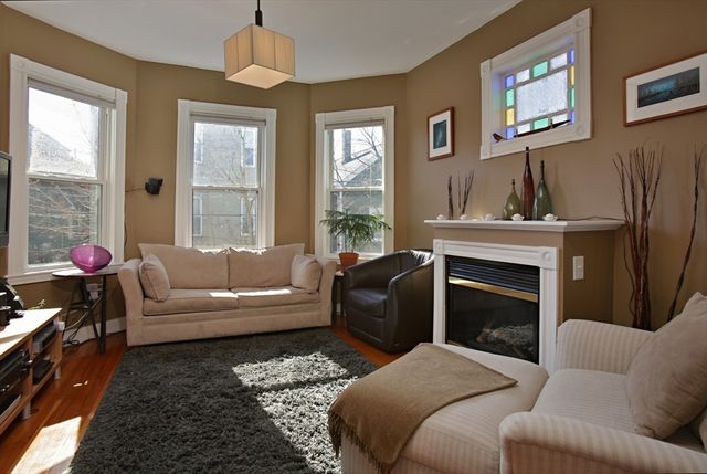 37 Fairmont Street 2, Cambridge, MA 02139