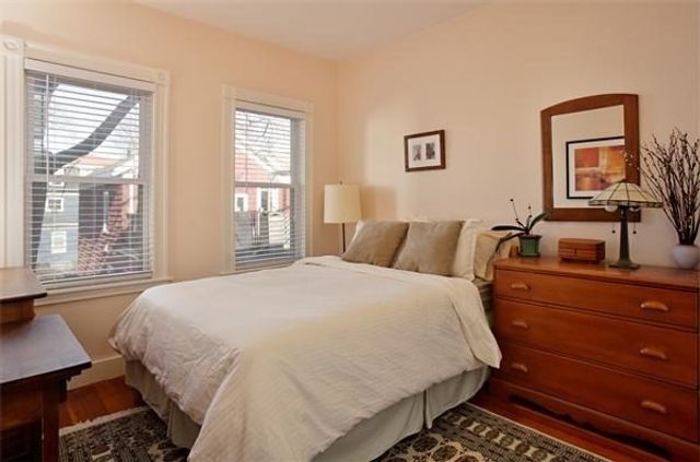 37 Fairmont Street 2, Cambridge, MA 02139