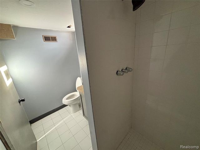 7720 Amboy Street, Dearborn Heights, MI 48127