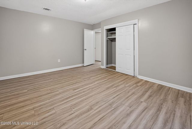 4933 Cottonwood Lane, Jackson, MS 39212