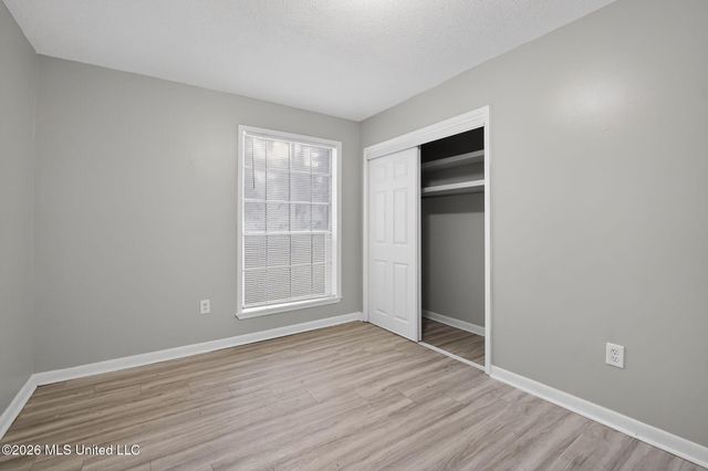 4933 Cottonwood Lane, Jackson, MS 39212