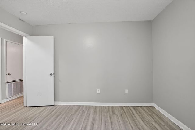 4933 Cottonwood Lane, Jackson, MS 39212