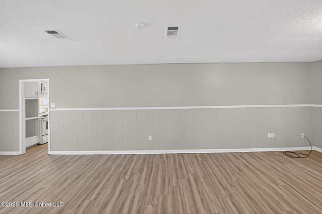 4933 Cottonwood Lane, Jackson, MS 39212