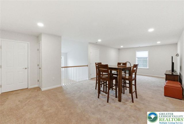 5471 Traditions Drive, Upper Saucon Twp, PA 18036