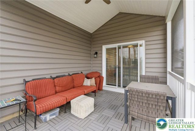 5471 Traditions Drive, Upper Saucon Twp, PA 18036