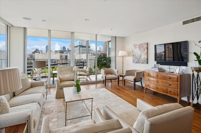 3310 Fairmount Street 11D, Dallas, TX 75201