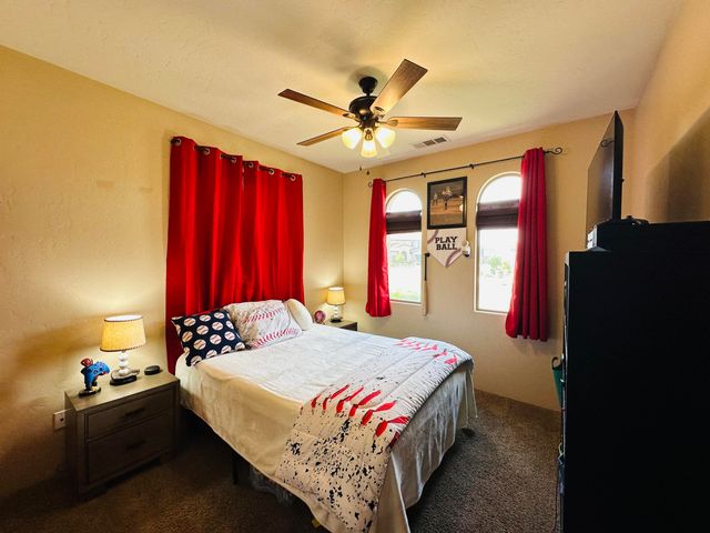 936 N Red Oak Street, Porterville, CA 93257