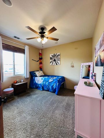 936 N Red Oak Street, Porterville, CA 93257