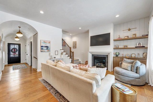 3001 STONE FENCE PLACE, Green Bay, WI 54311