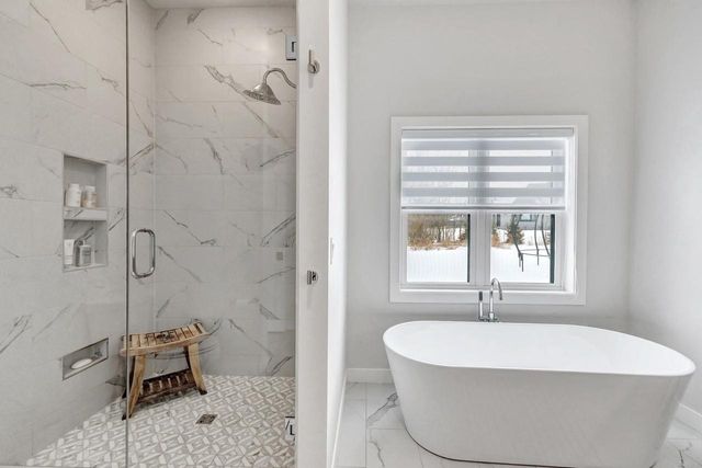 3001 STONE FENCE PLACE, Green Bay, WI 54311