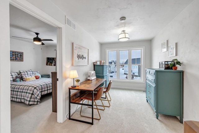 3001 STONE FENCE PLACE, Green Bay, WI 54311