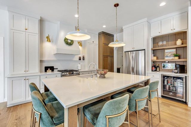 3001 STONE FENCE PLACE, Green Bay, WI 54311