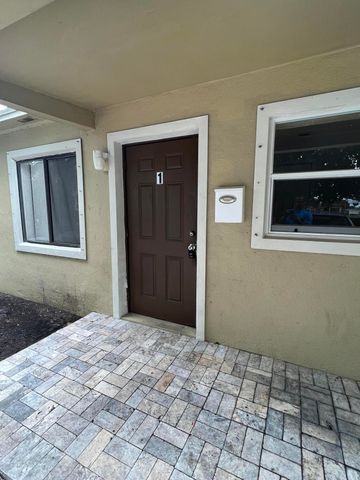 508 57th Street 1, West Palm Beach, FL 33407