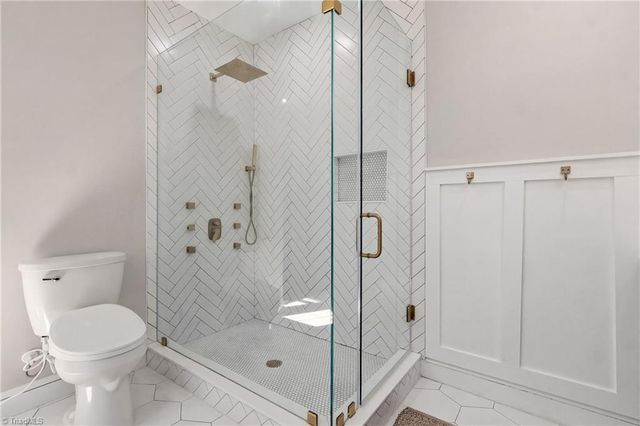 308 woodbine Court, Greensboro, NC 27403