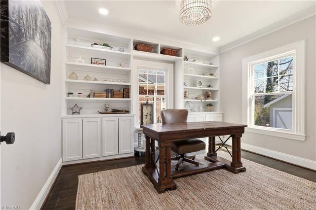 308 woodbine Court, Greensboro, NC 27403