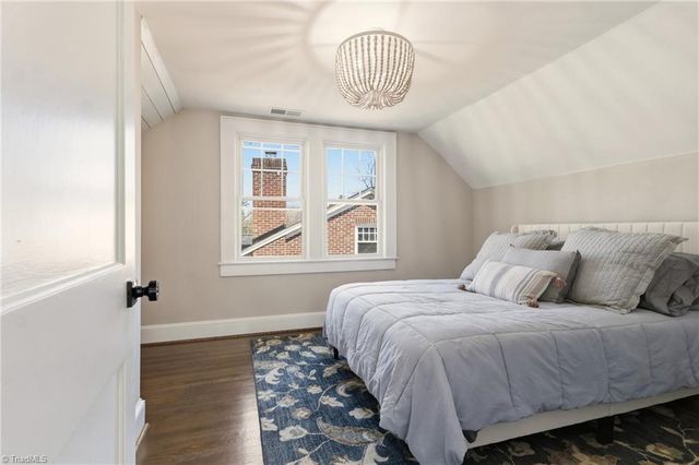 308 woodbine Court, Greensboro, NC 27403