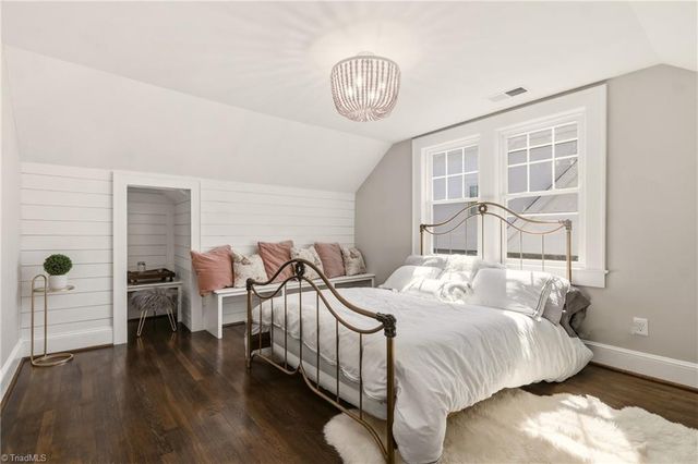 308 woodbine Court, Greensboro, NC 27403