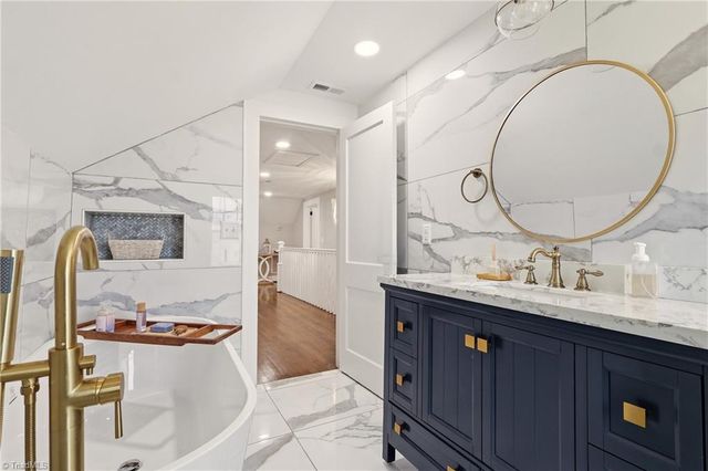 308 woodbine Court, Greensboro, NC 27403