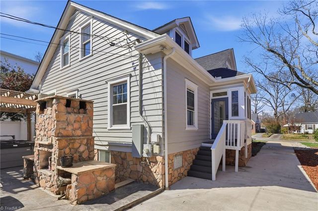 308 woodbine Court, Greensboro, NC 27403