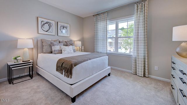 2000 Clydner Drive, Apex, NC 27523