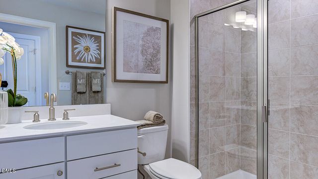 2000 Clydner Drive, Apex, NC 27523