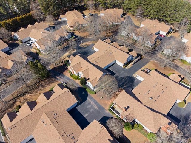 3733 Vineyards Lake NW Circle 24, Kennesaw, GA 30144