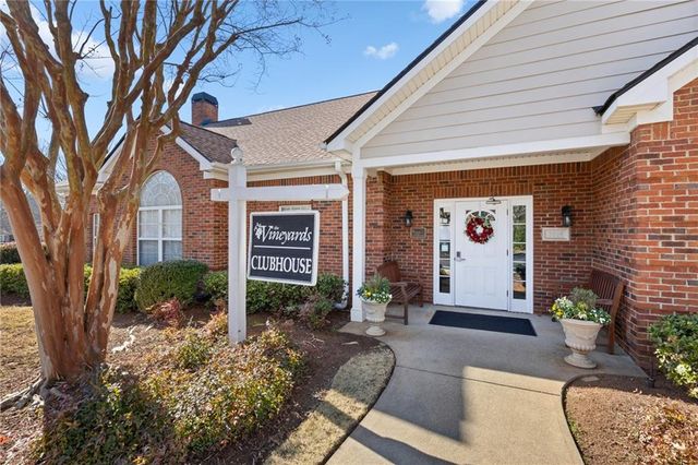 3733 Vineyards Lake NW Circle 24, Kennesaw, GA 30144