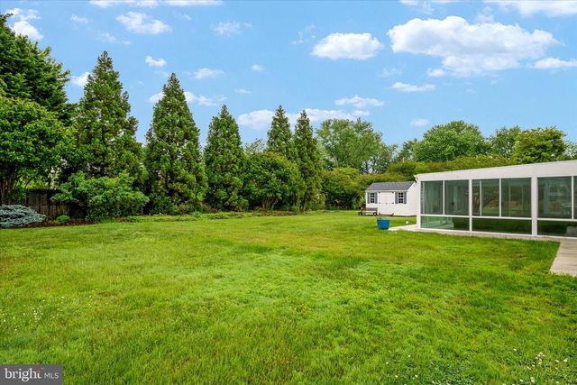 100 CARROLL DR, Annapolis, MD 21403