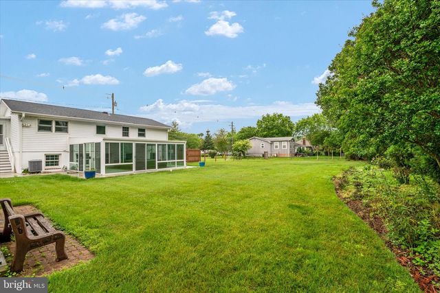 100 CARROLL DR, Annapolis, MD 21403