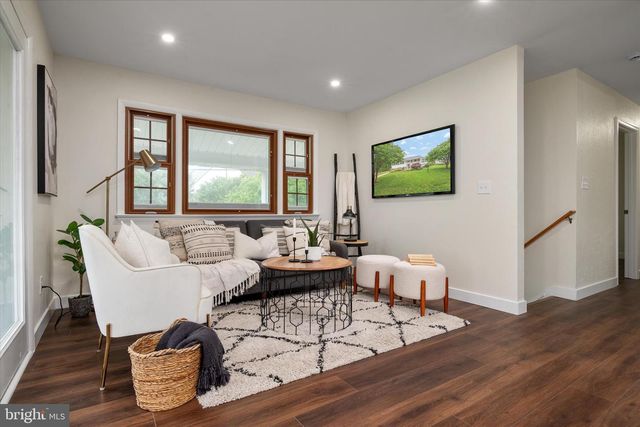 100 CARROLL DR, Annapolis, MD 21403
