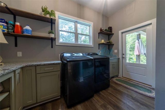 181 S Chattahoochee Drive S, Hogansville, GA 30230