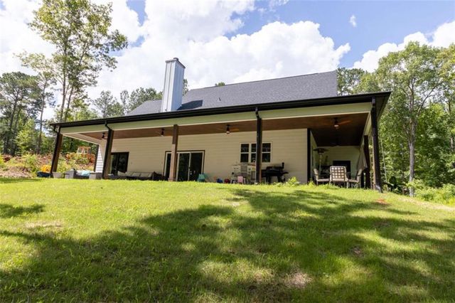 181 S Chattahoochee Drive S, Hogansville, GA 30230