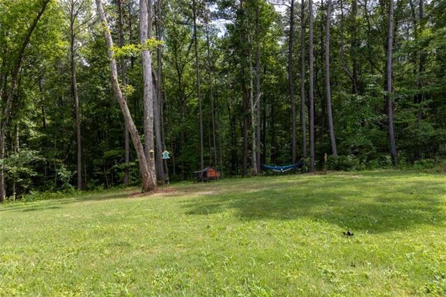 181 S Chattahoochee Drive S, Hogansville, GA 30230