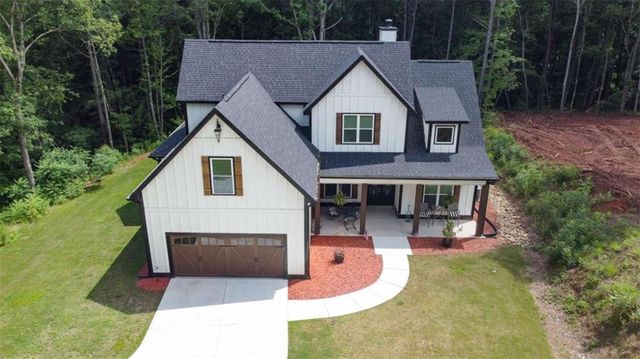 181 S Chattahoochee Drive S, Hogansville, GA 30230