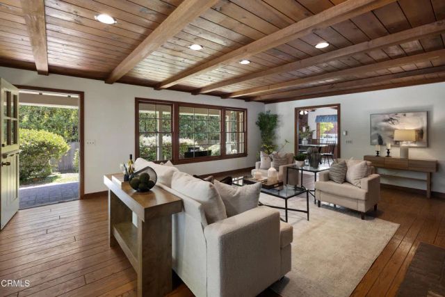 4733 Hillard Avenue, La Canada Flintridge, CA 91011