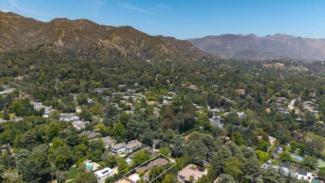 4733 Hillard Avenue, La Canada Flintridge, CA 91011