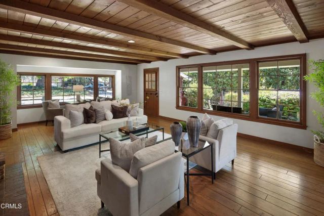 4733 Hillard Avenue, La Canada Flintridge, CA 91011