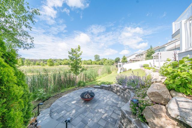 12300 Pineridge Way N, Dayton, MN 55327