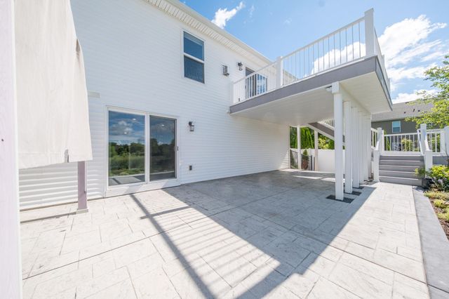 12300 Pineridge Way N, Dayton, MN 55327