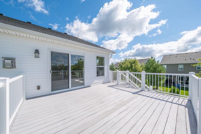 12300 Pineridge Way N, Dayton, MN 55327