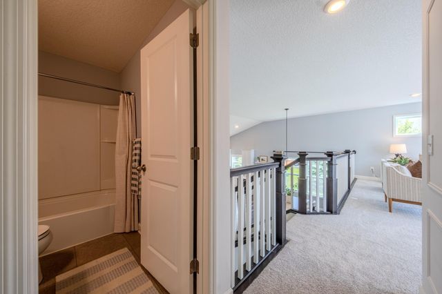 12300 Pineridge Way N, Dayton, MN 55327