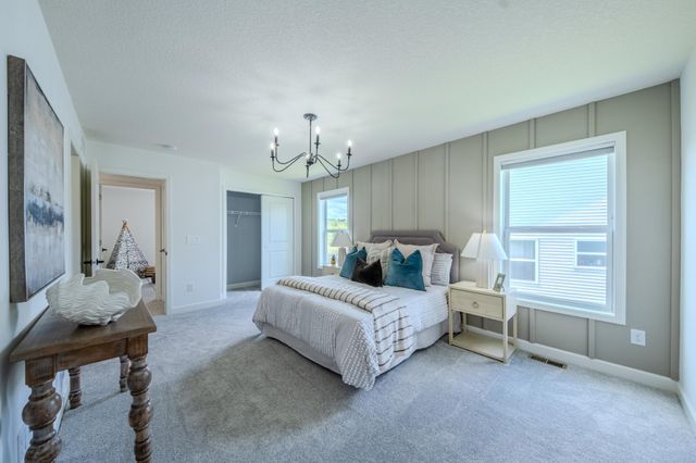 12300 Pineridge Way N, Dayton, MN 55327