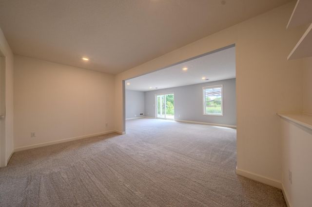 12300 Pineridge Way N, Dayton, MN 55327