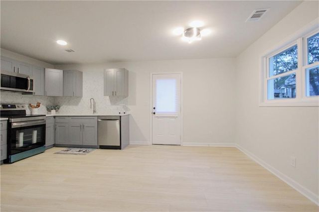 102 Welch Street, Stockbridge, GA 30281