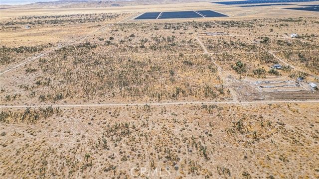 15500 W B-8 Avenue, Fairmont, CA 93536