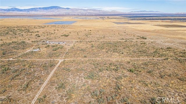 15500 W B-8 Avenue, Fairmont, CA 93536