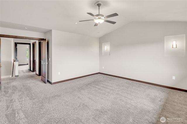 25212 138th Place SE, Kent, WA 98042