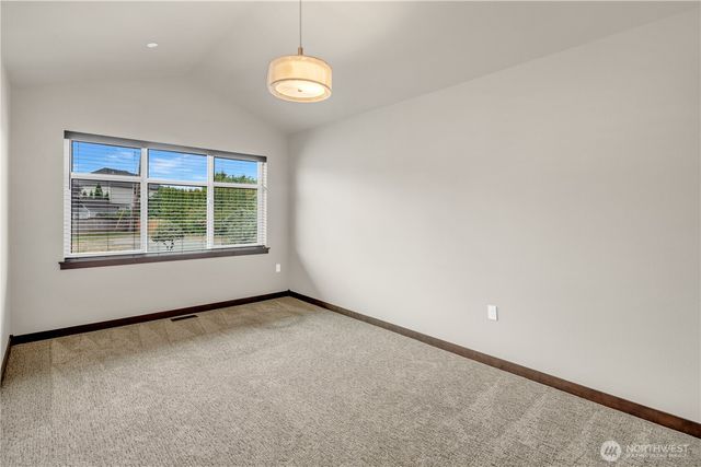 25212 138th Place SE, Kent, WA 98042