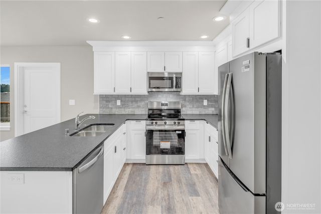 25212 138th Place SE, Kent, WA 98042